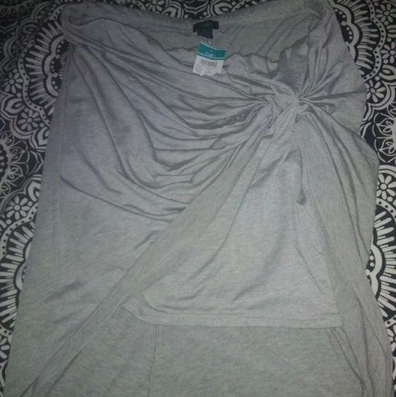 Mini Skirt - Picture 1 of 4